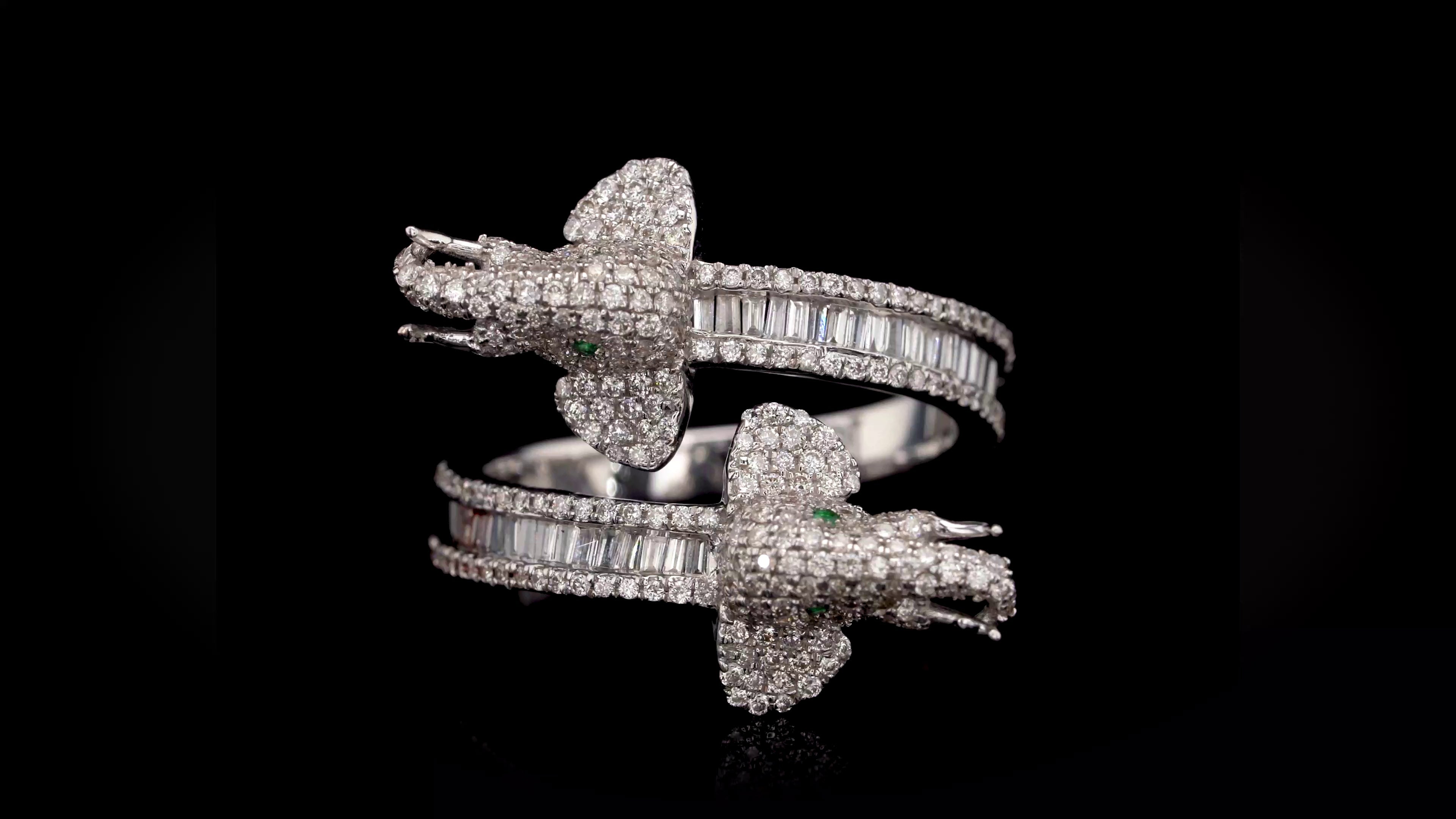 Lucky elephant White gold Diamond ring
