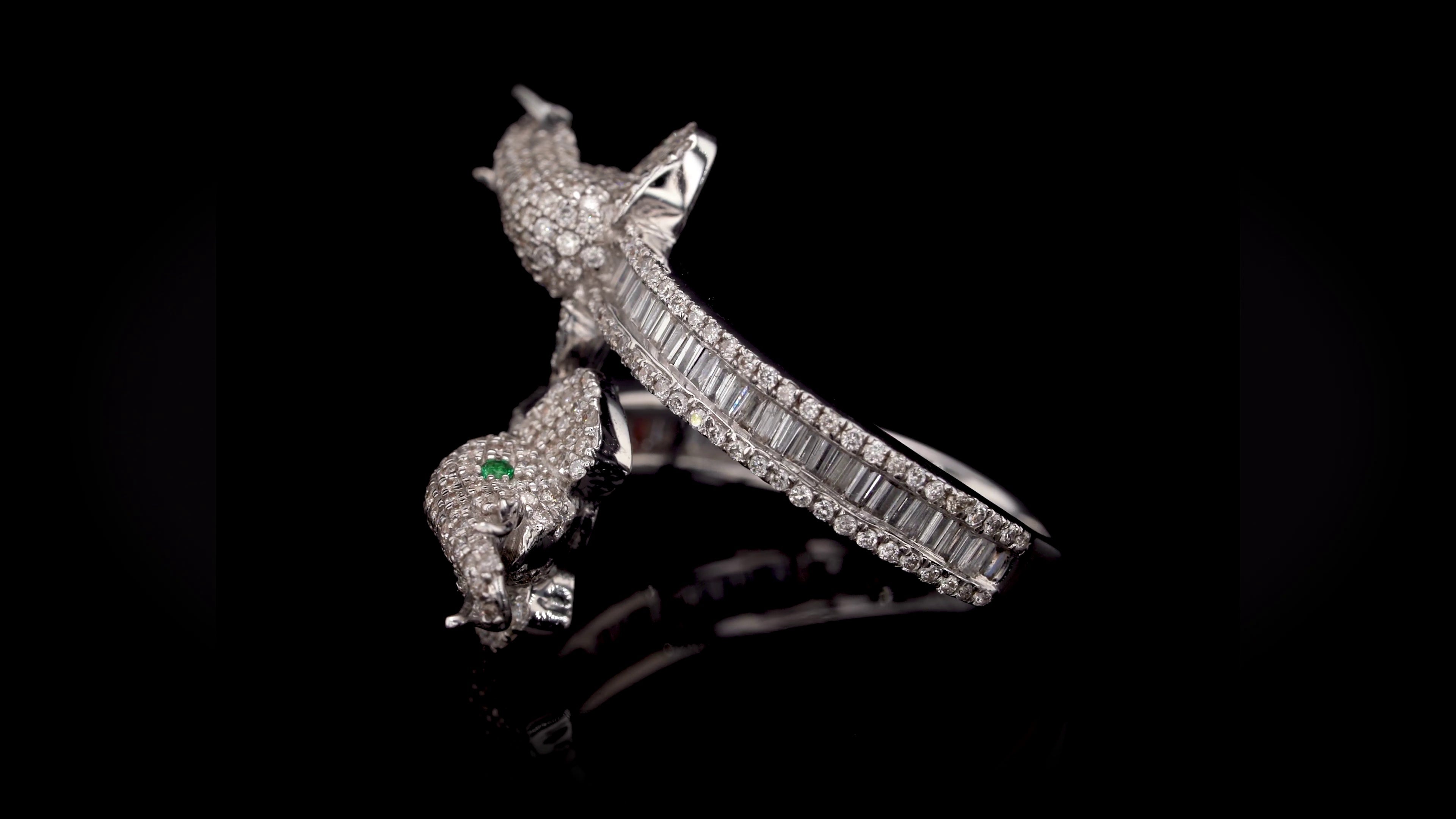 Lucky elephant White gold Diamond ring