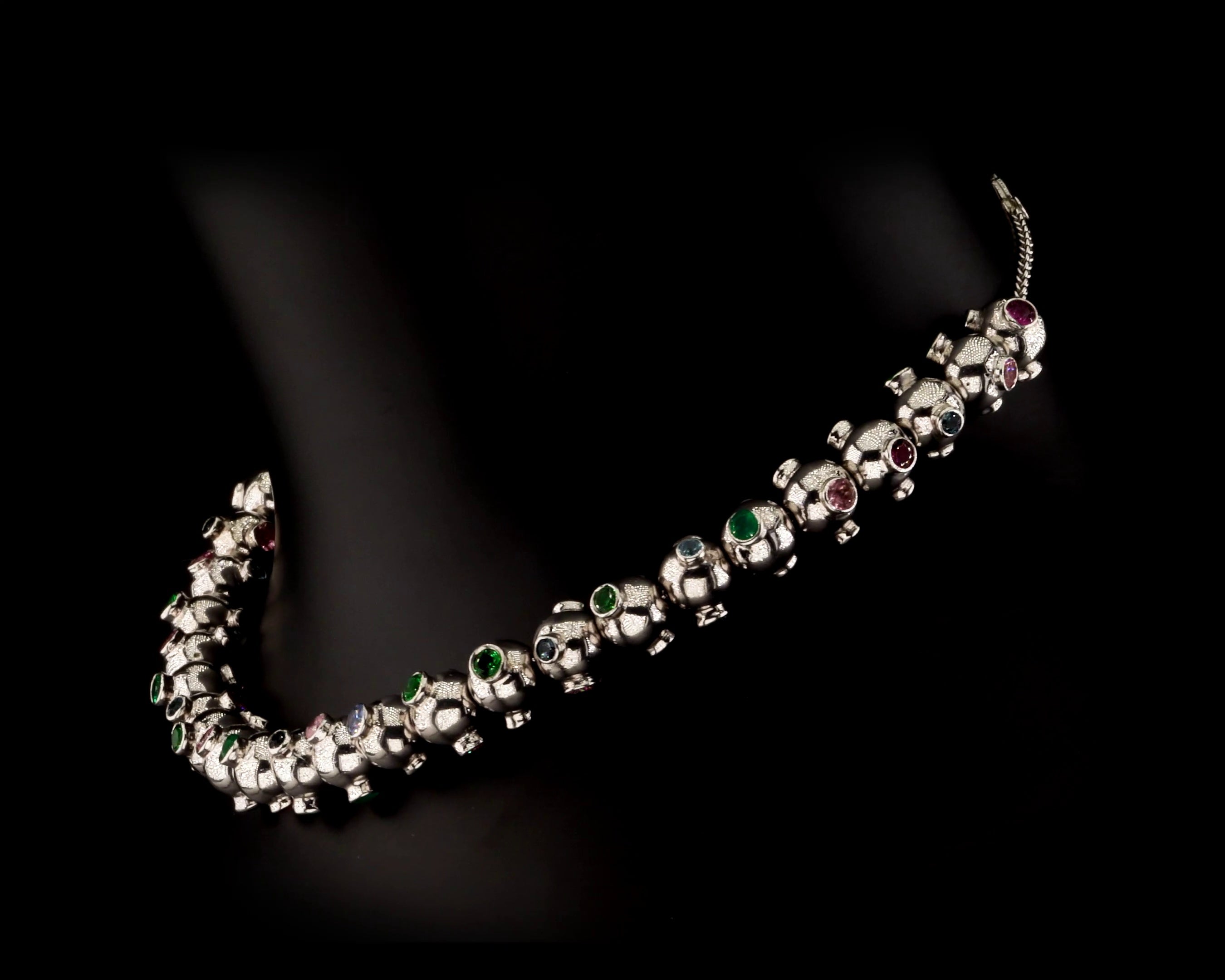 Chenille’ DNA 18ct white gold necklace