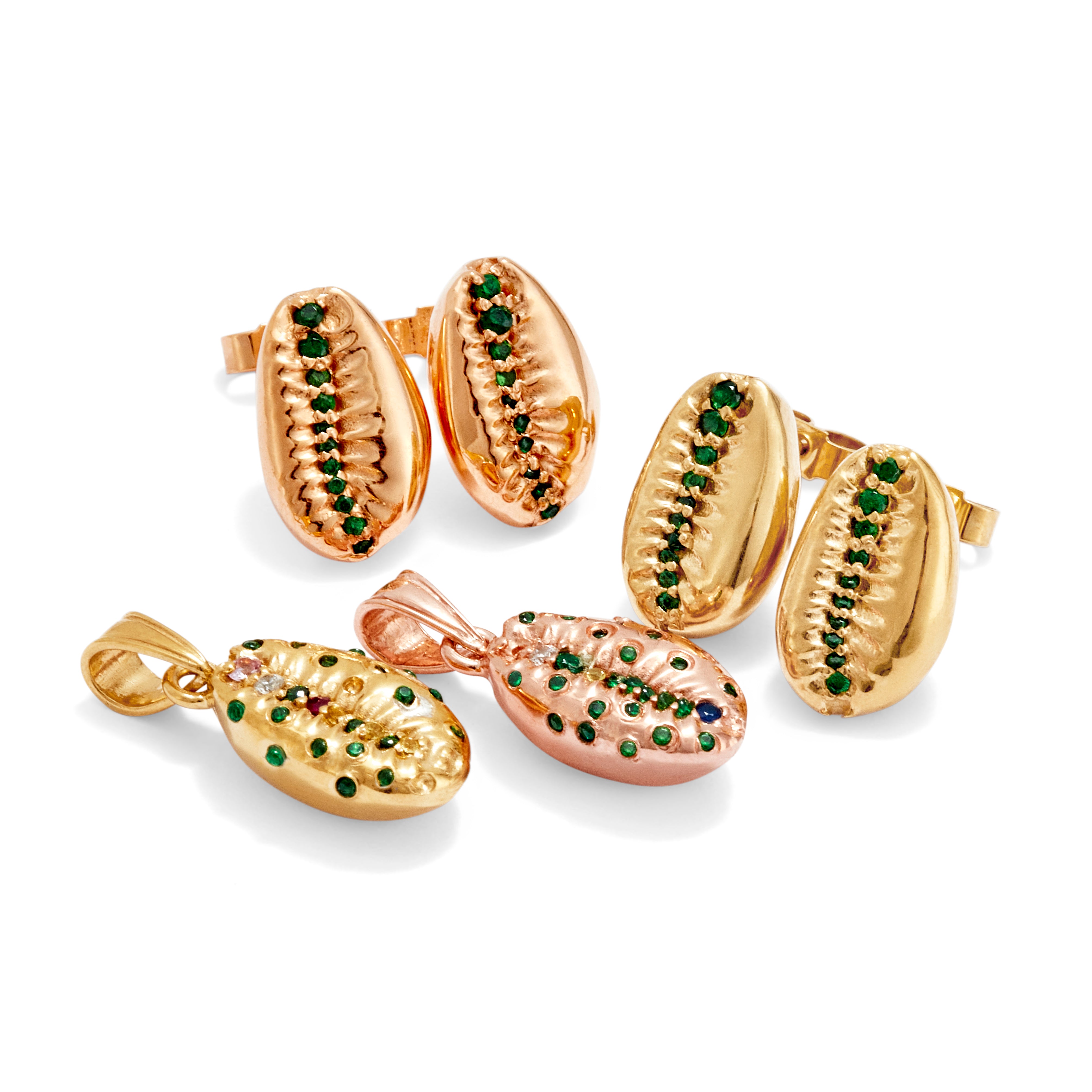 18ct Gold Cowrie Bead Stud Earrings