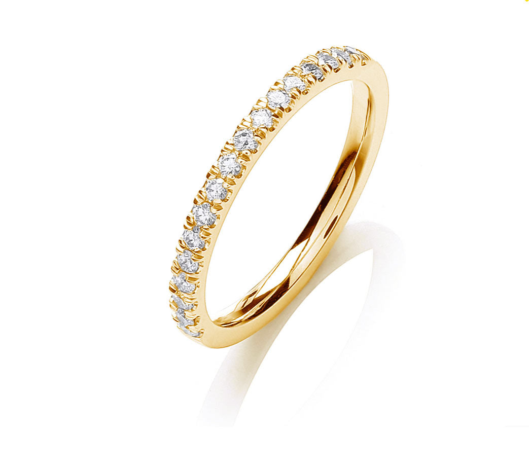 18ct gold Prong Ring